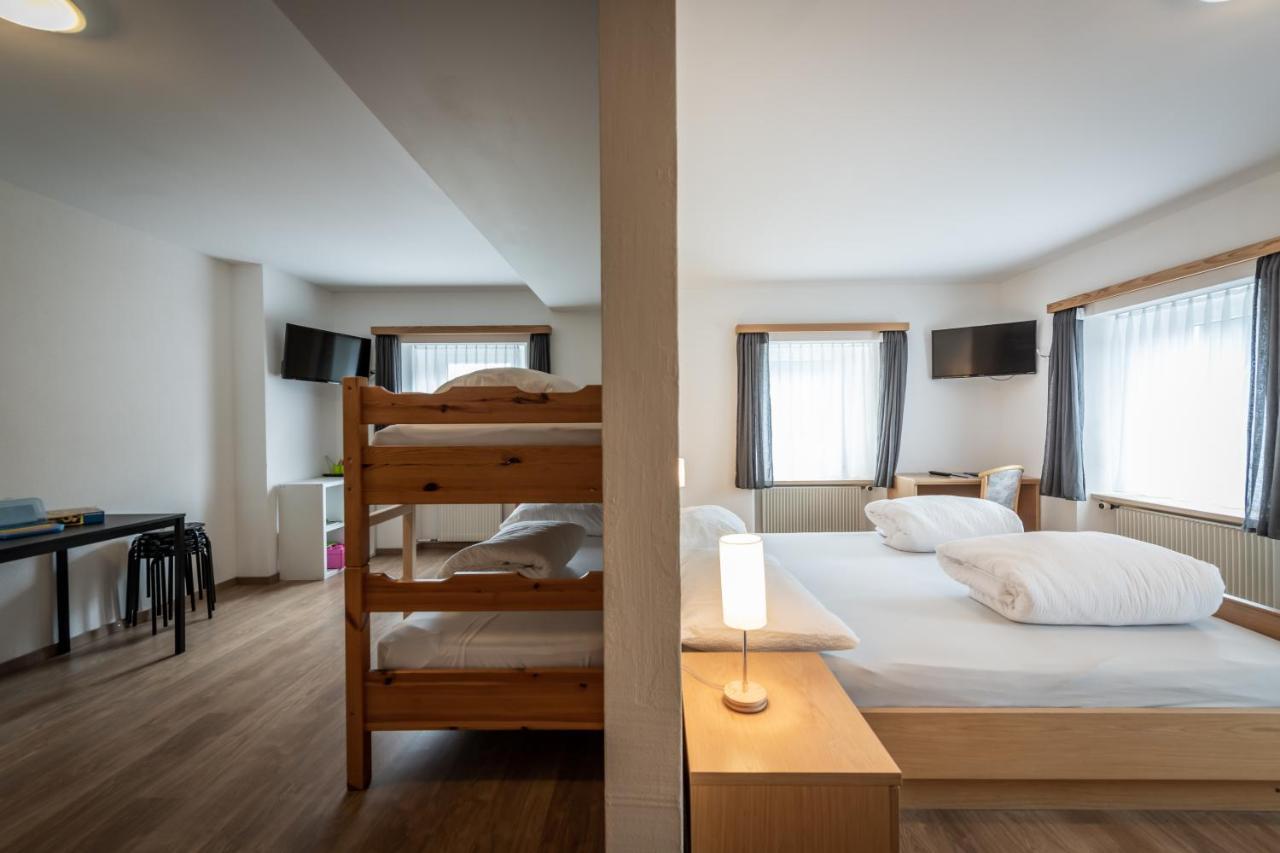 Hotel Greina Rabius Exteriér fotografie